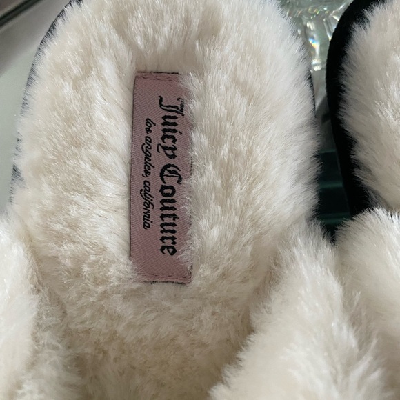 🩷Juicy Slippers🩷 - Picture 2 of 6